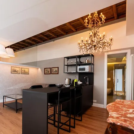 Ferienhaus Colosseum Flat Dark Rom